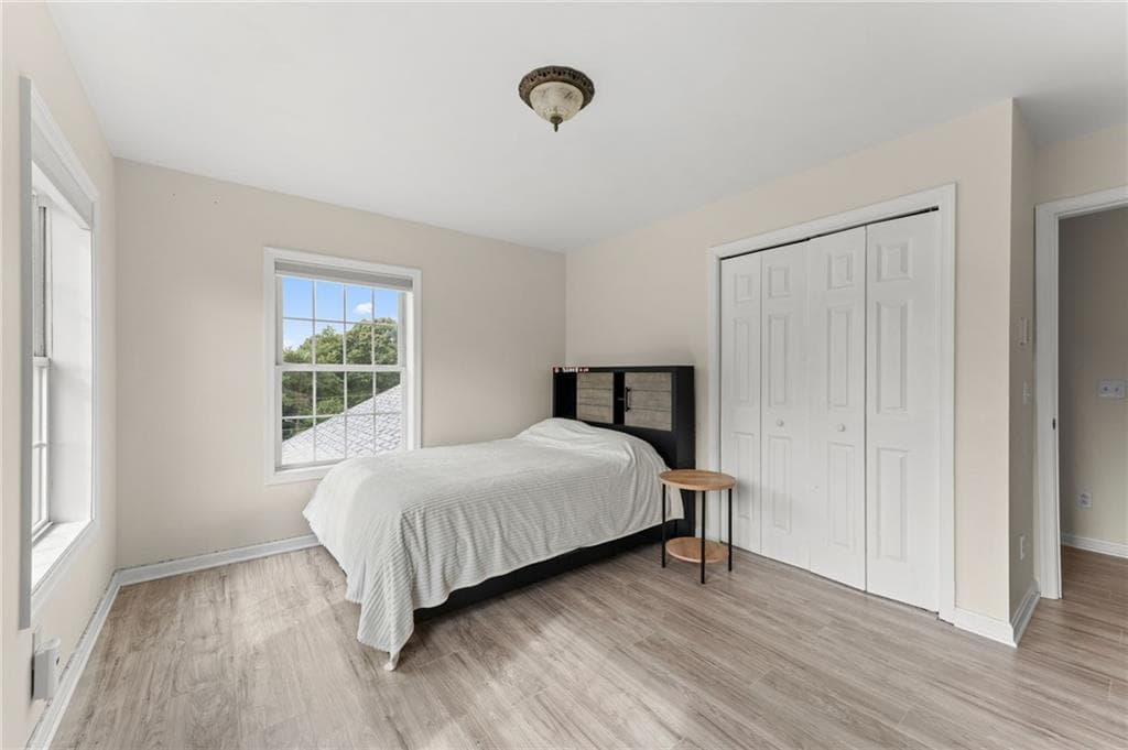 Single Family Residence at 39 Moonlight Drive, Westerly, photo 22 of 43
