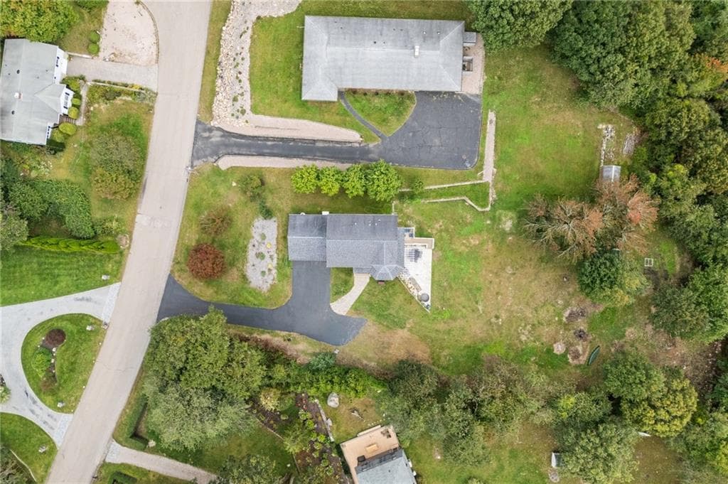 Single Family Residence at 39 Moonlight Drive, Westerly, photo 38 of 43