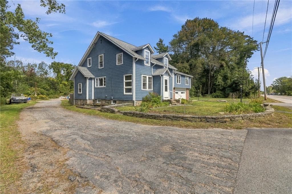 Multi Family at 657 659 Danielson Pike, Scituate, photo 2 of 50