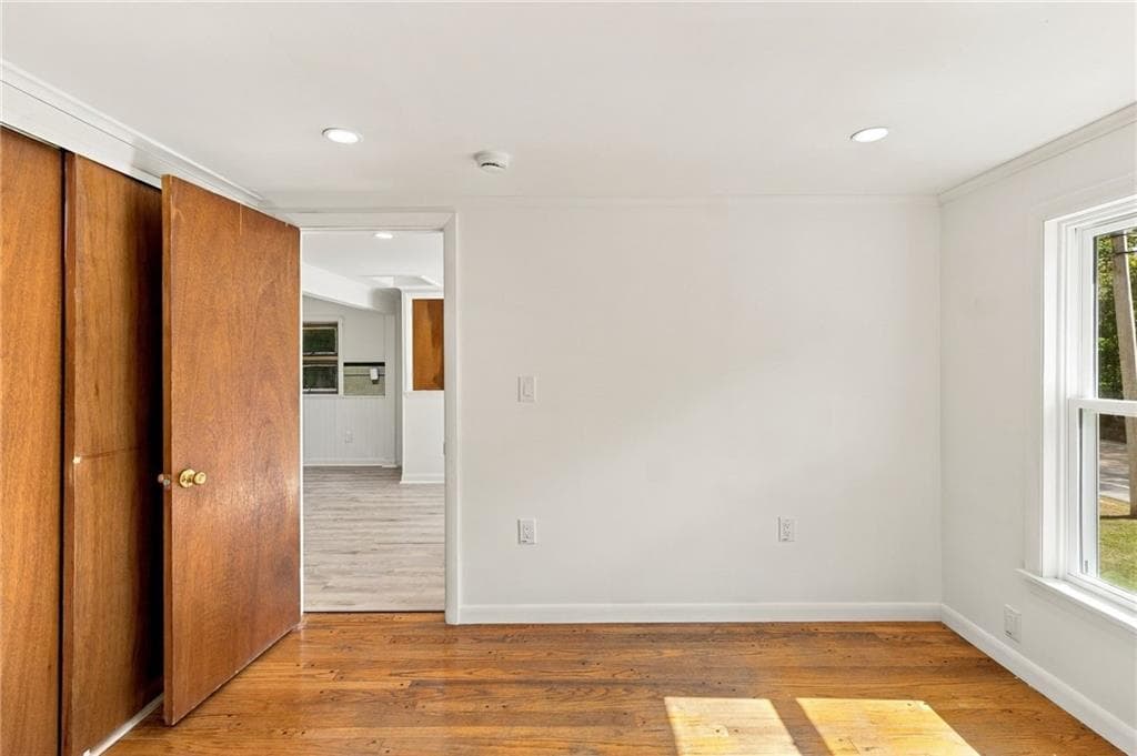 Multi Family at 657 659 Danielson Pike, Scituate, photo 43 of 50