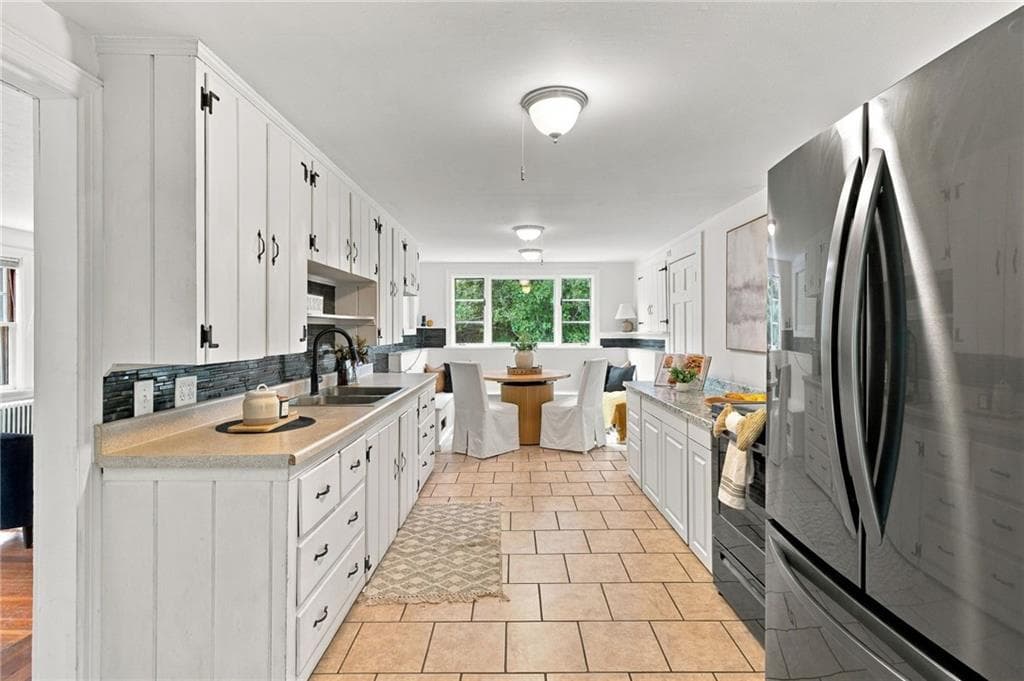 Multi Family at 657 659 Danielson Pike, Scituate, photo 8 of 50