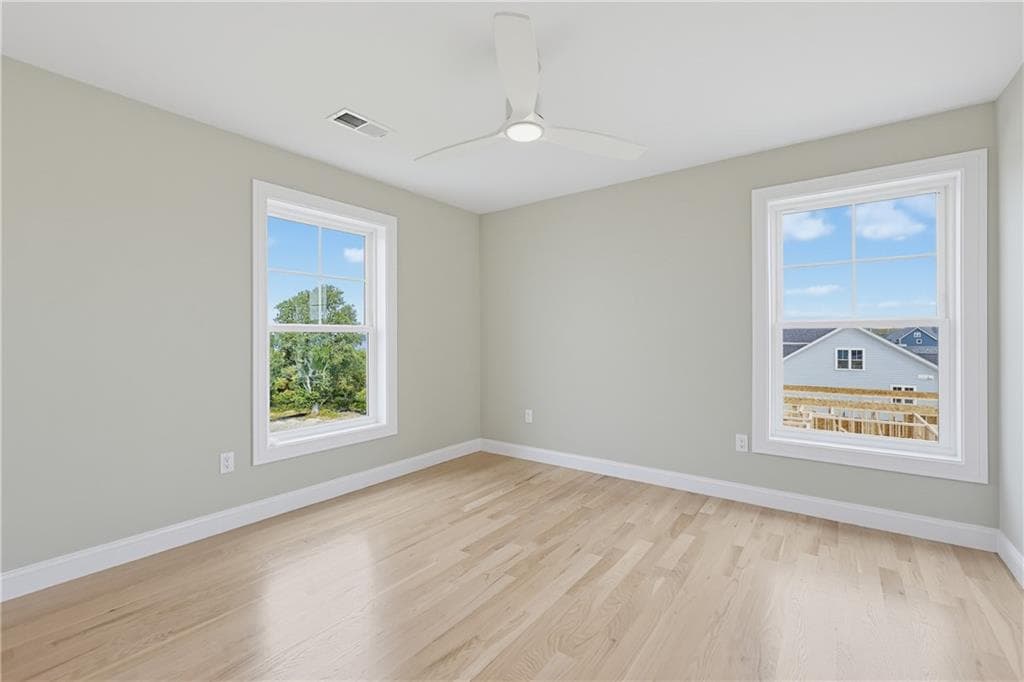 Single Family Residence at 153 Revolution Way, Middletown, photo 33 of 38