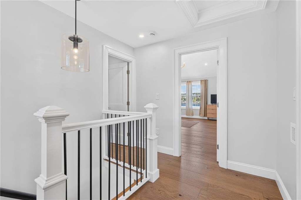 Single Family Residence at 3 Narragansett Boulevard, Portsmouth, photo 27 of 48
