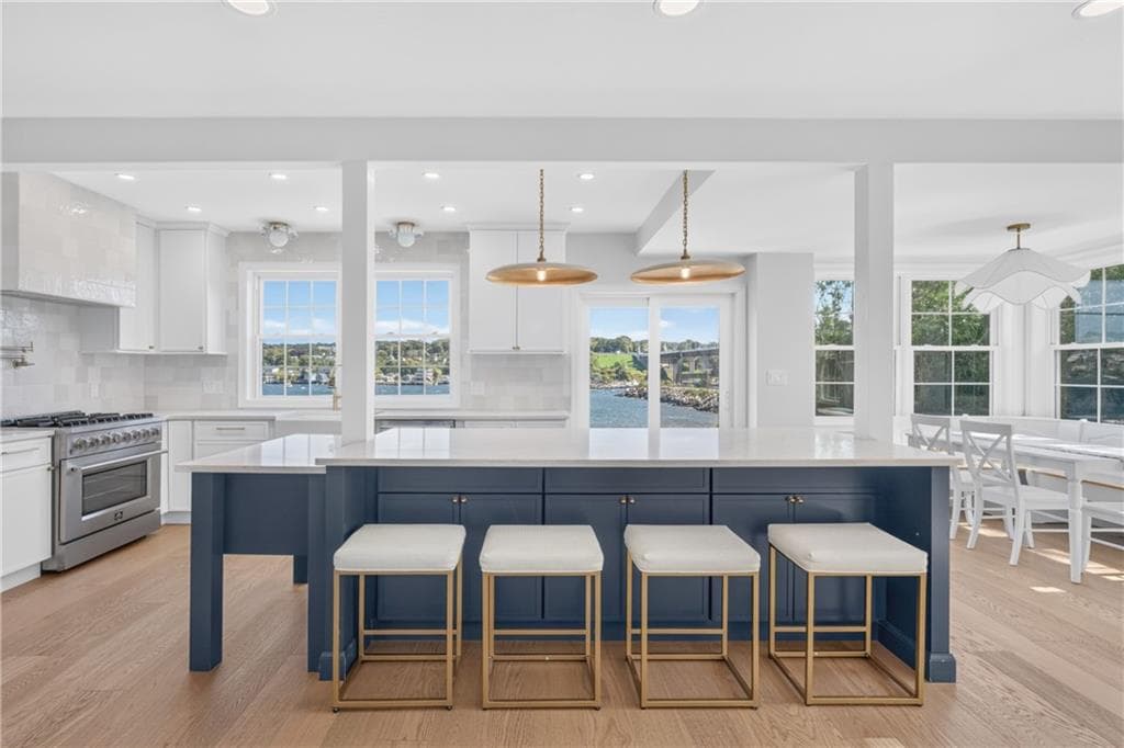 3 Narragansett Boulevard