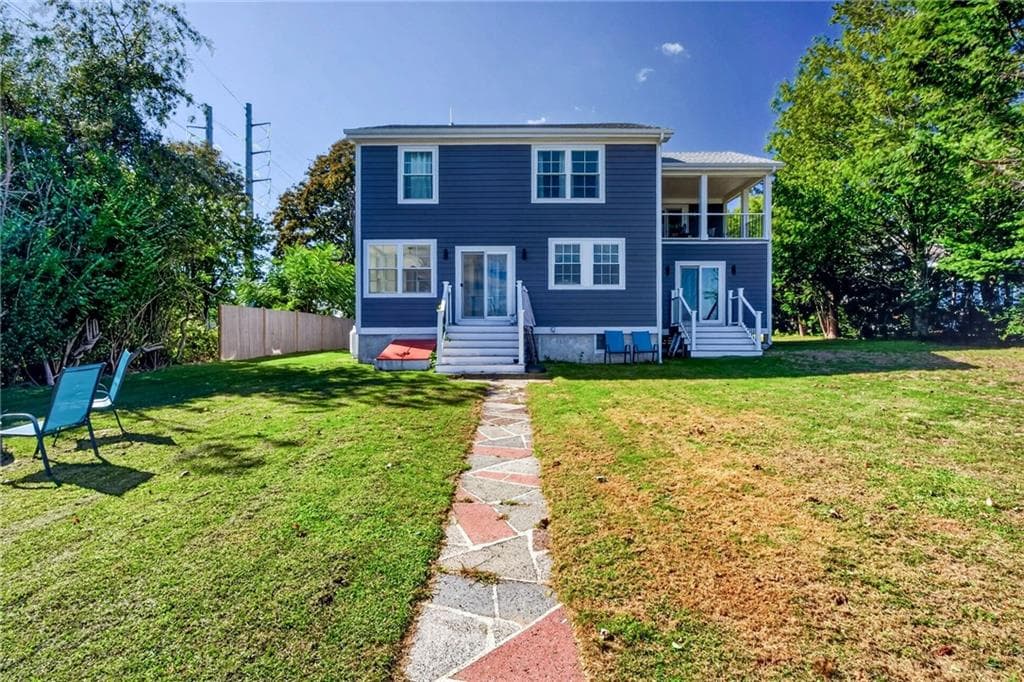 Single Family Residence at 3 Narragansett Boulevard, Portsmouth, photo 45 of 48
