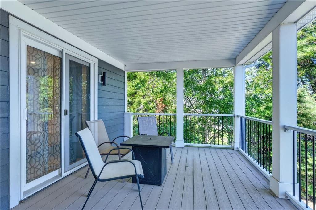 Single Family Residence at 3 Narragansett Boulevard, Portsmouth, photo 35 of 48