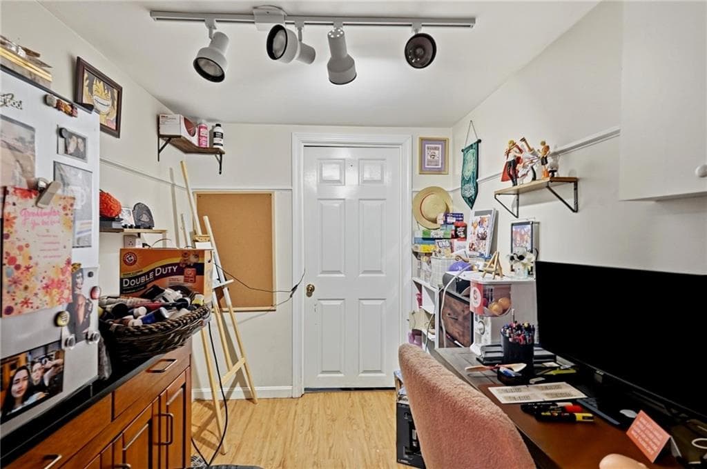 Condominium at 612 Smithfield Road UNIT D23, North Providence, photo 25 of 27