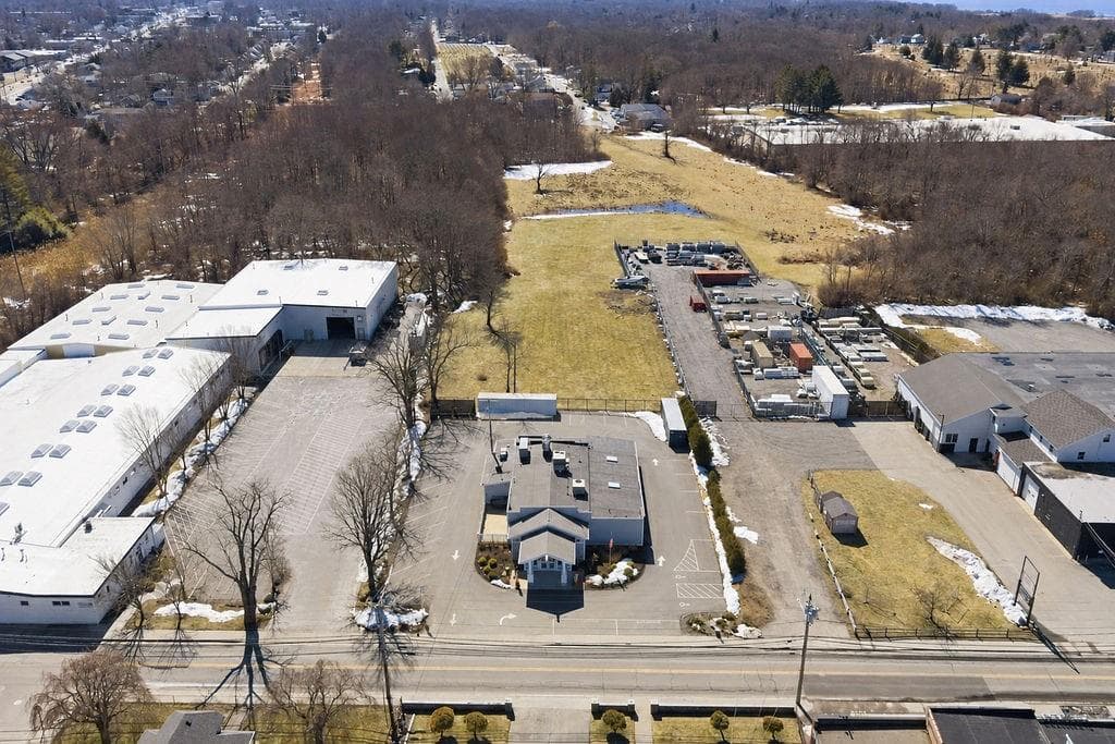 Commercial at 275 Child Street, Warren, photo 42 of 42
