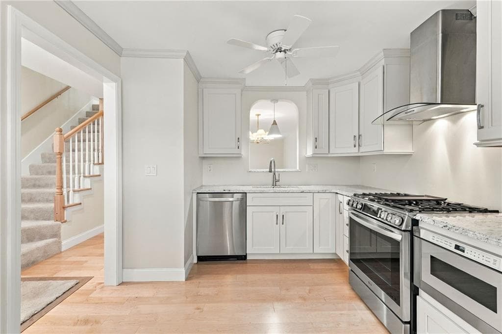 Condominium at 92 Scenic Drive, West Warwick, photo 2 of 37