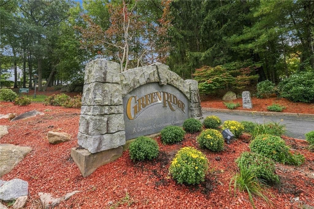 Condominium at 92 Scenic Drive, West Warwick, photo 33 of 37