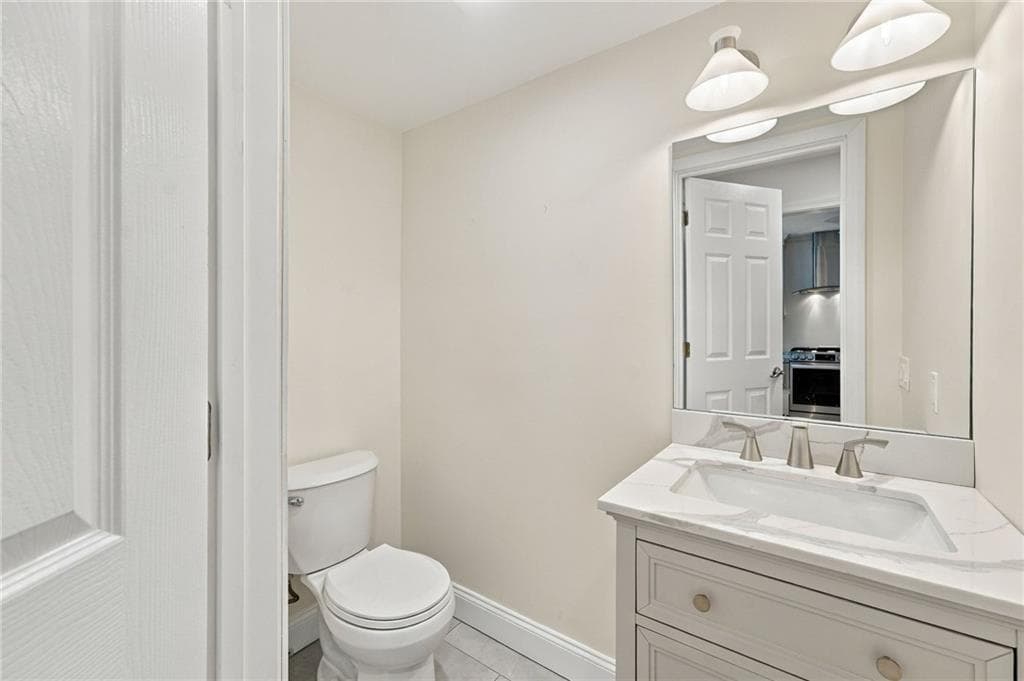 Condominium at 92 Scenic Drive, West Warwick, photo 14 of 37