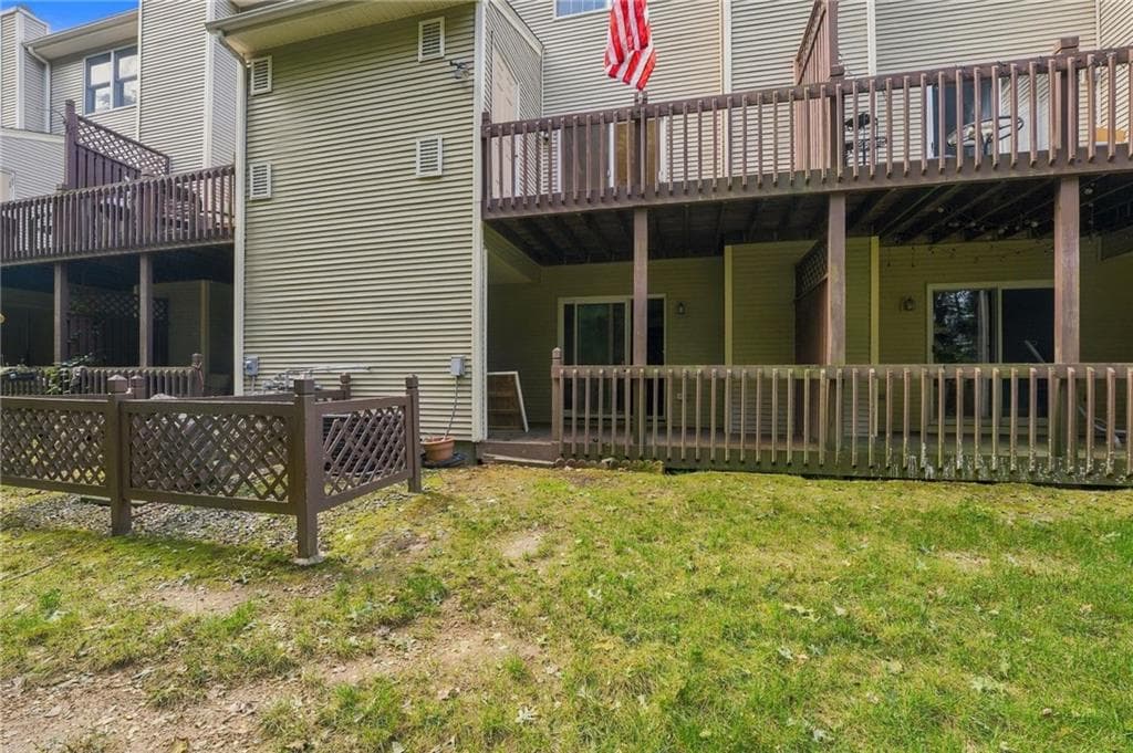 Condominium at 92 Scenic Drive, West Warwick, photo 31 of 37