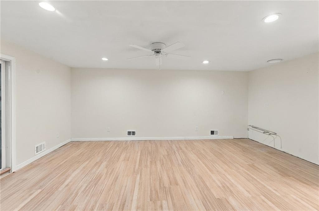 Condominium at 92 Scenic Drive, West Warwick, photo 25 of 37