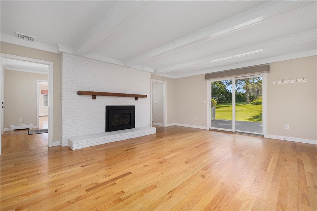 Single Family Residence at 65 Sunrise Drive, Portsmouth, photo 27 of 49