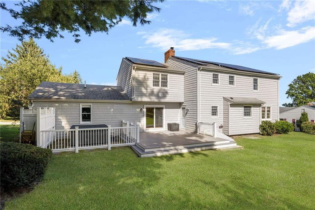 Single Family Residence at 65 Sunrise Drive, Portsmouth, photo 47 of 49