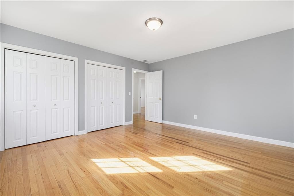 Single Family Residence at 65 Sunrise Drive, Portsmouth, photo 37 of 49