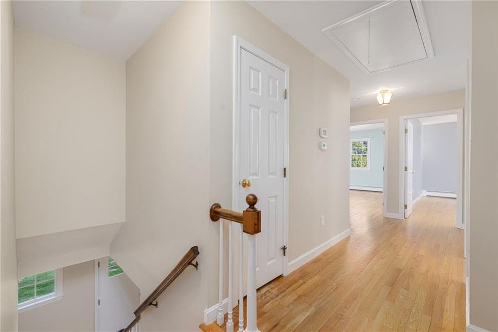Single Family Residence at 65 Sunrise Drive, Portsmouth, photo 31 of 49