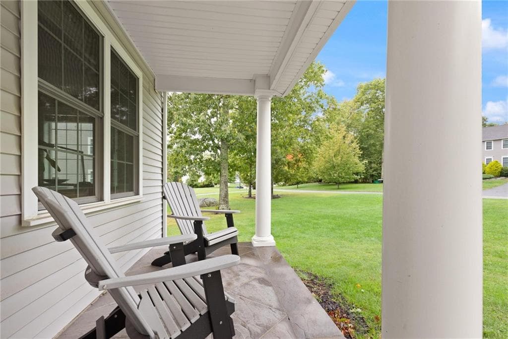 Single Family Residence at 457 Cottrell Road, Tiverton, photo 2 of 34