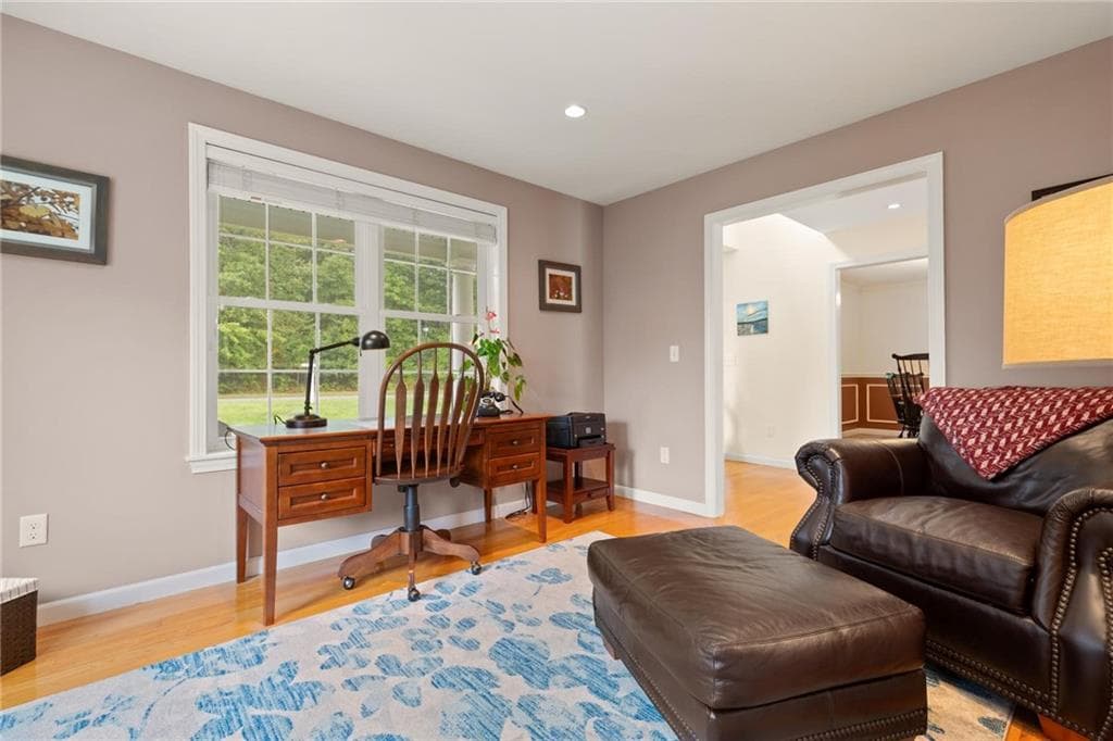 Single Family Residence at 457 Cottrell Road, Tiverton, photo 5 of 34