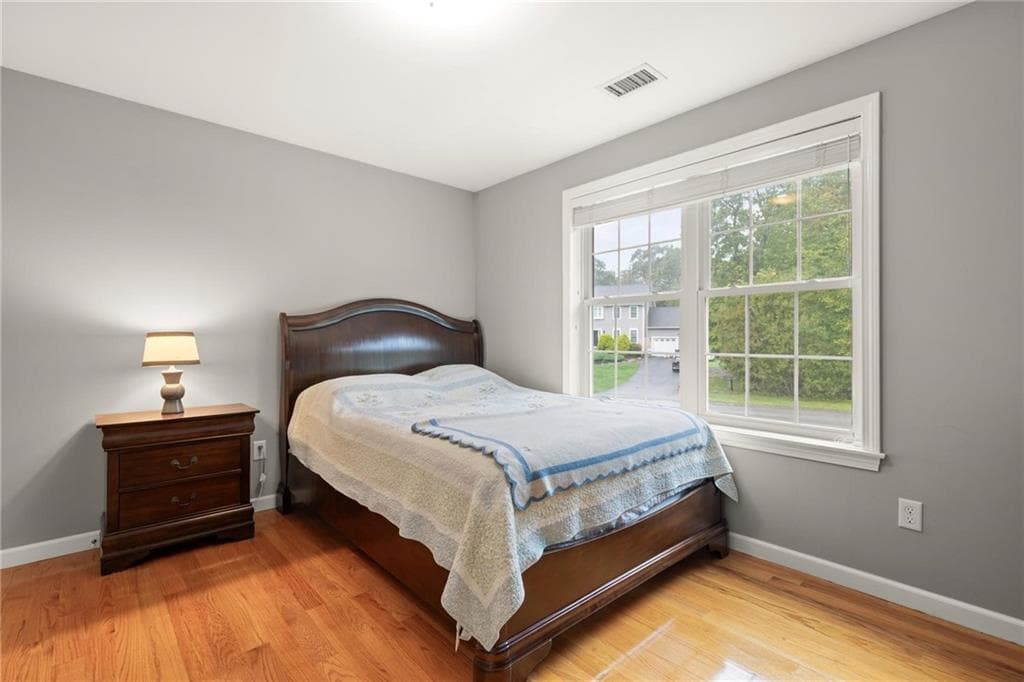 Single Family Residence at 457 Cottrell Road, Tiverton, photo 25 of 34