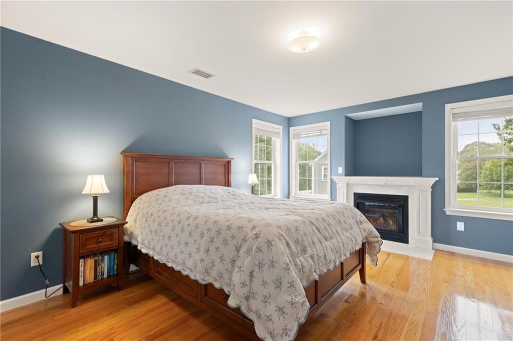 Single Family Residence at 457 Cottrell Road, Tiverton, photo 21 of 34