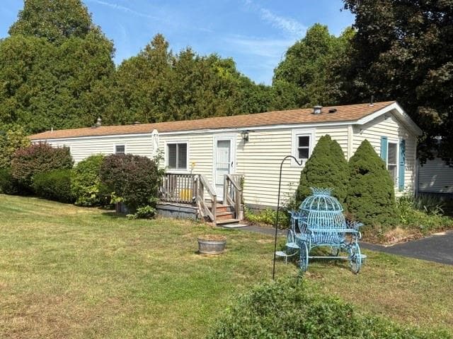 Single Family Residence at 8 Lear Drive, Coventry, photo 2 of 24