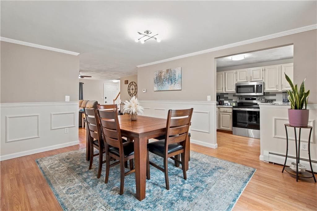 Condominium at 30 Eagle Run UNIT B, Warwick, photo 7 of 27