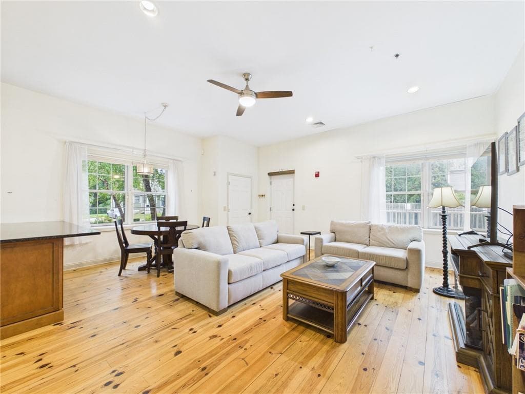 Condominium at 620 Main Street UNIT 14, East Greenwich, photo 9 of 24