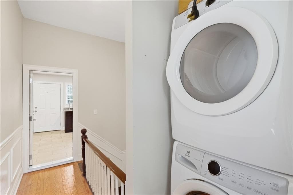 Multi Family at 79 Franklin Street, Bristol, photo 42 of 48