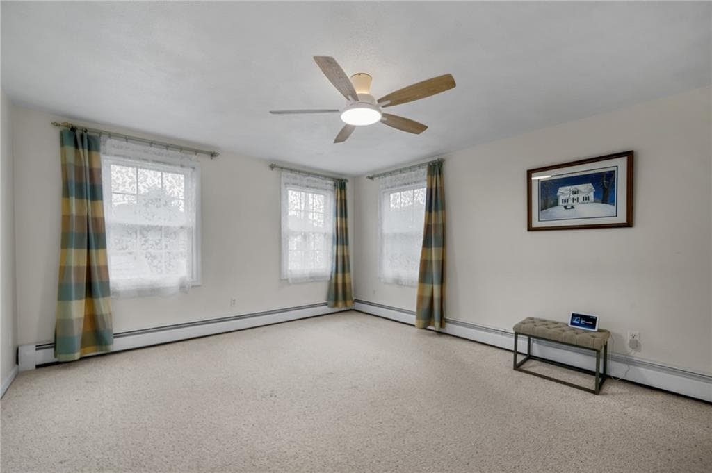 Single Family Residence at 27 Country View Drive, Johnston, photo 23 of 42