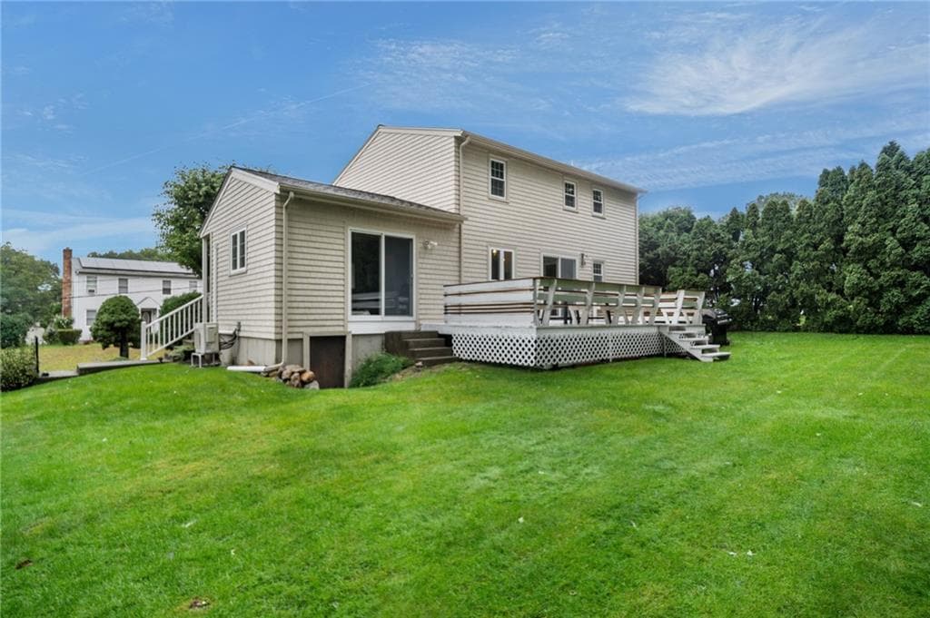 Single Family Residence at 27 Country View Drive, Johnston, photo 40 of 42