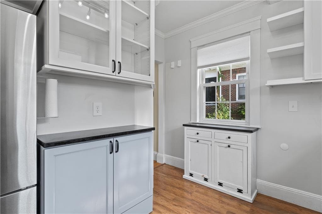 Single Family Residence at 150 Dexterdale Road, Providence, photo 17 of 50