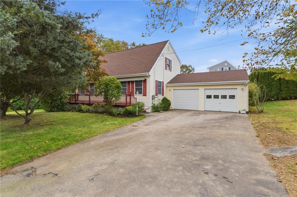 11 Eddy Drive