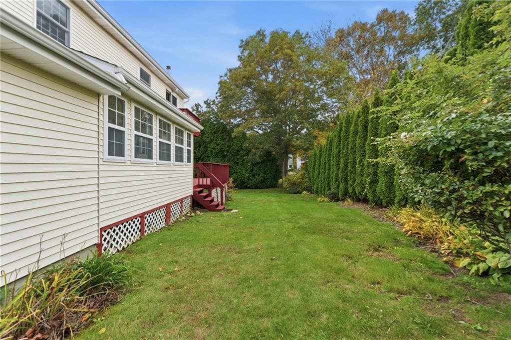 Single Family Residence at 11 Eddy Drive, Westerly, photo 9 of 47