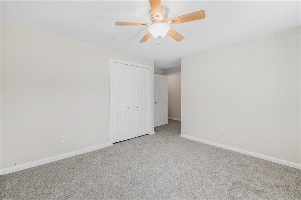 Multi Family at 131 133 Kenyon Avenue, Warwick, photo 23 of 25