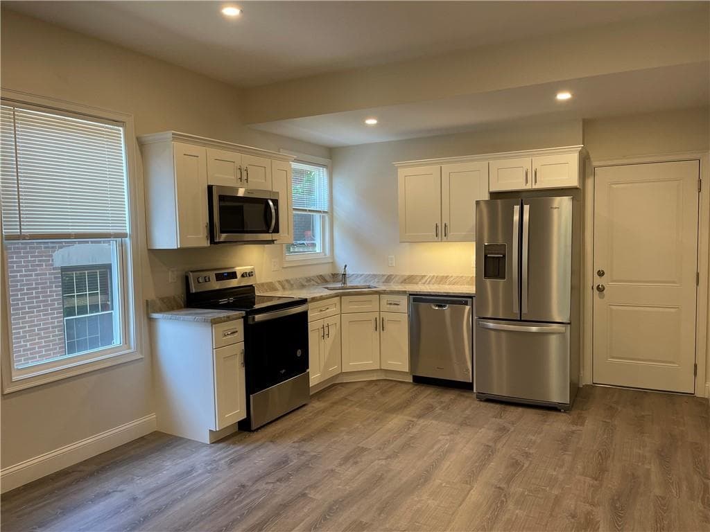 Multi Family at 118 120 Pitman Street, Providence, photo 24 of 45