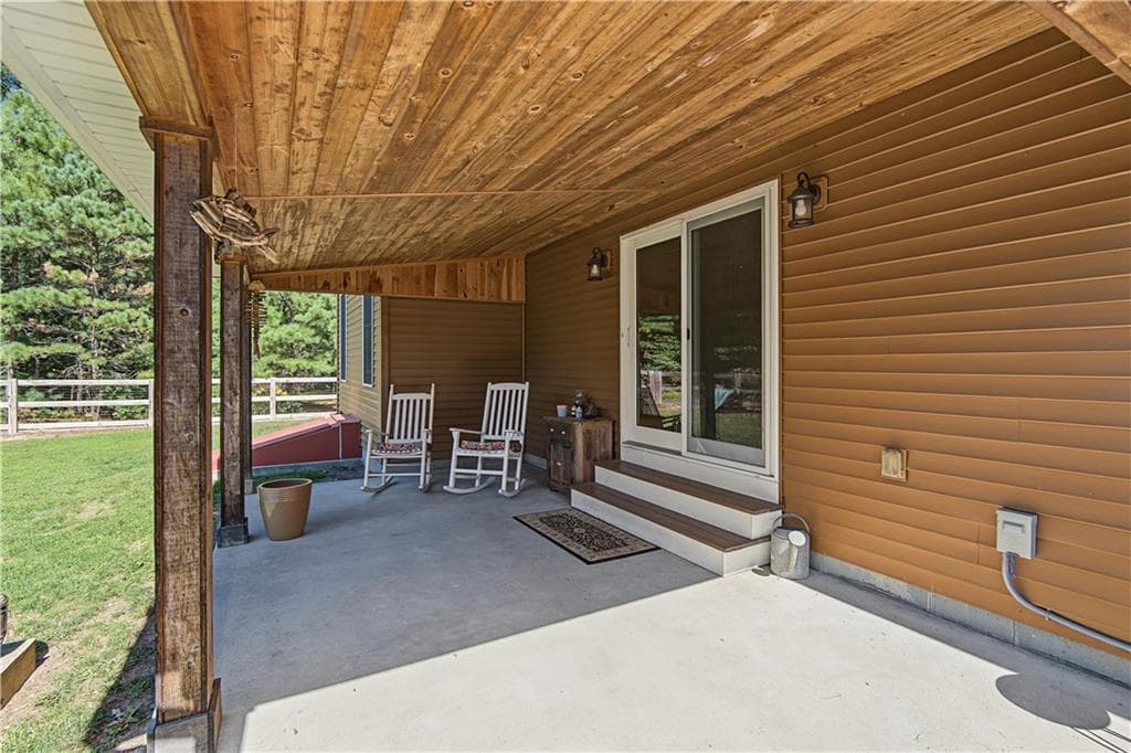 Single Family Residence at 38 Small Pox Trail, Richmond, photo 31 of 40