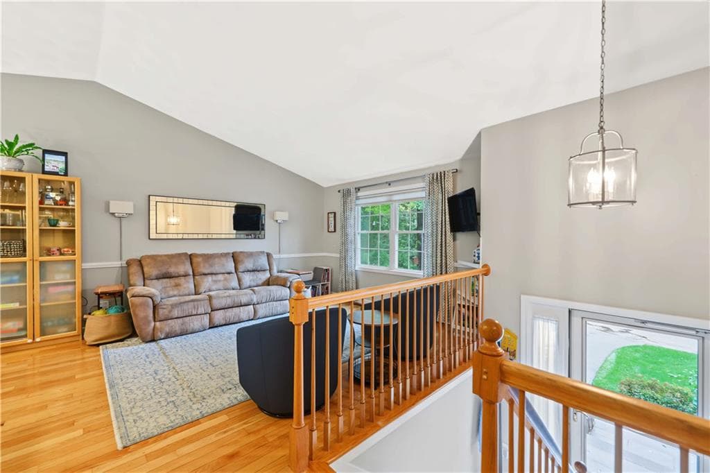 Single Family Residence at 84 Red Maple Terrace, North Kingstown, photo 7 of 40