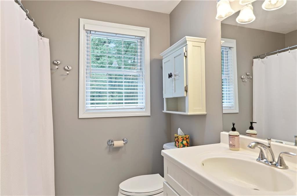 Single Family Residence at 84 Red Maple Terrace, North Kingstown, photo 32 of 40