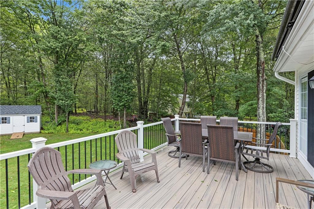 Single Family Residence at 84 Red Maple Terrace, North Kingstown, photo 34 of 40