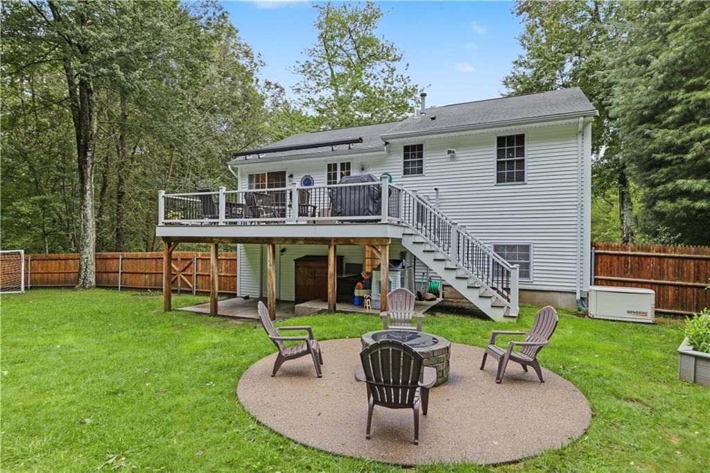 Single Family Residence at 84 Red Maple Terrace, North Kingstown, photo 35 of 40