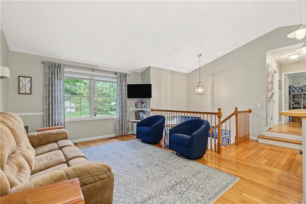 Single Family Residence at 84 Red Maple Terrace, North Kingstown, photo 8 of 40