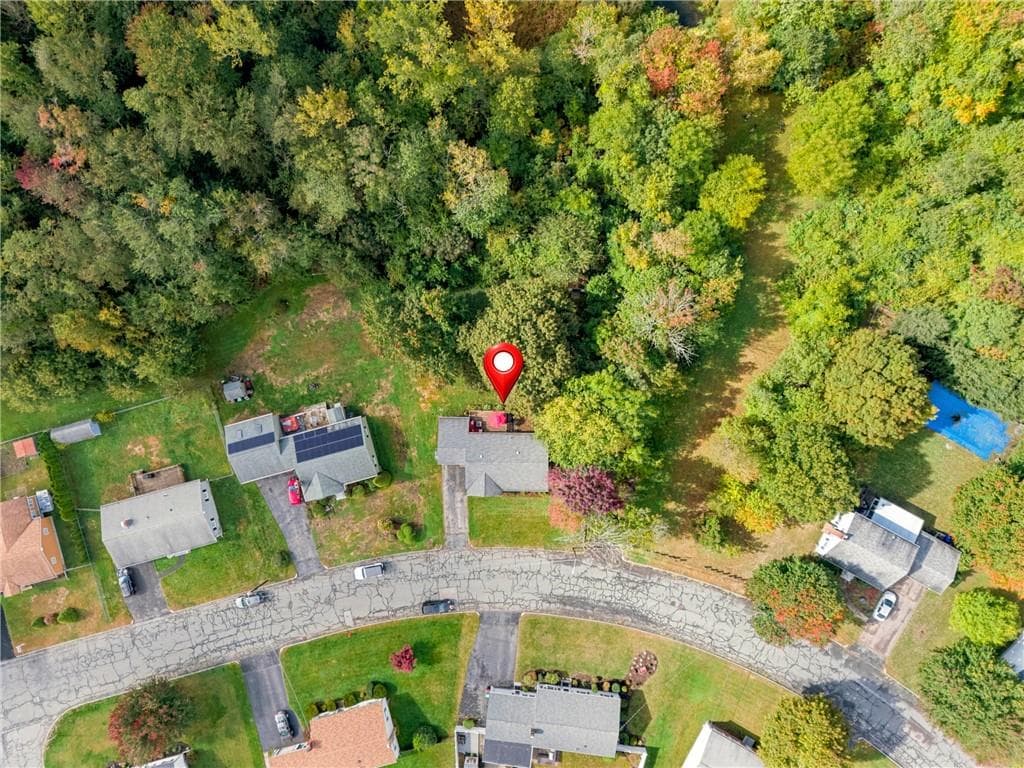 Single Family Residence at 248 Knollwood Drive, Woonsocket, photo 28 of 30
