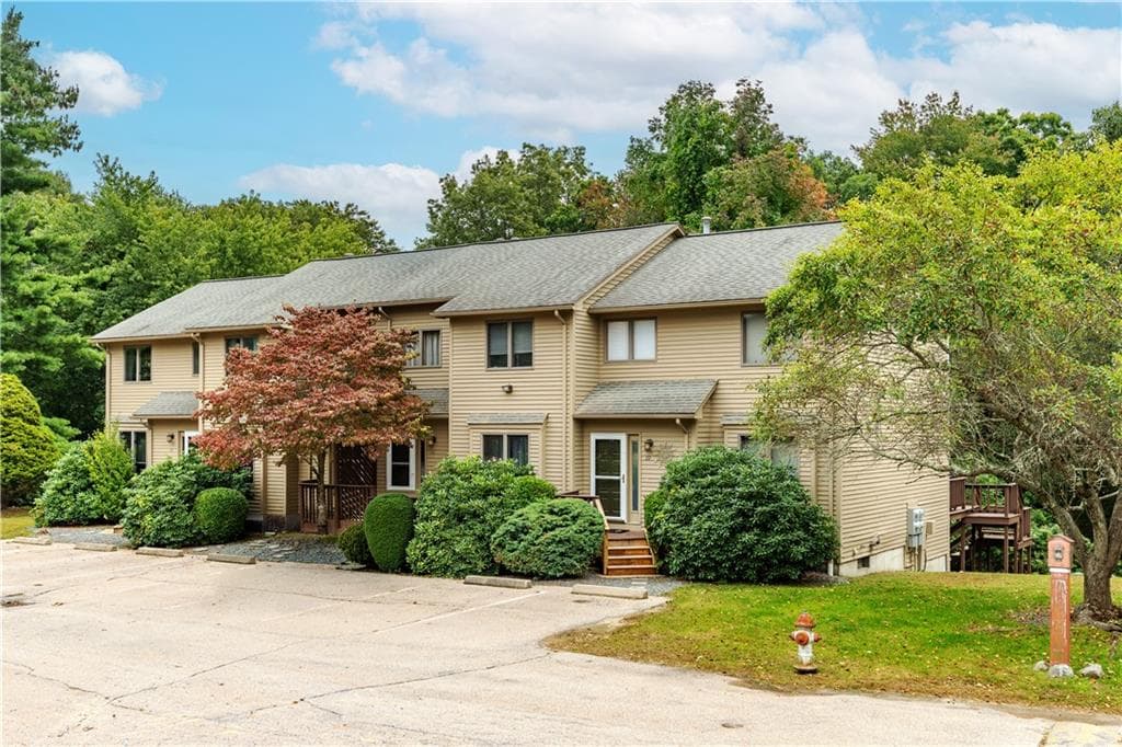 75 Glen Drive UNIT 1D
