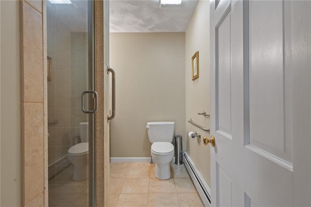 Single Family Residence at 5 Kimberly Ann Drive, Smithfield, photo 19 of 38