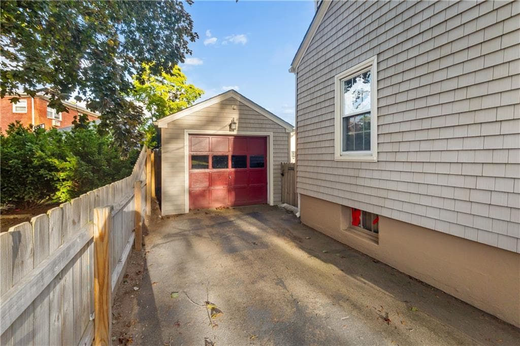 Single Family Residence at 69 Clarner Street, Pawtucket, photo 26 of 30