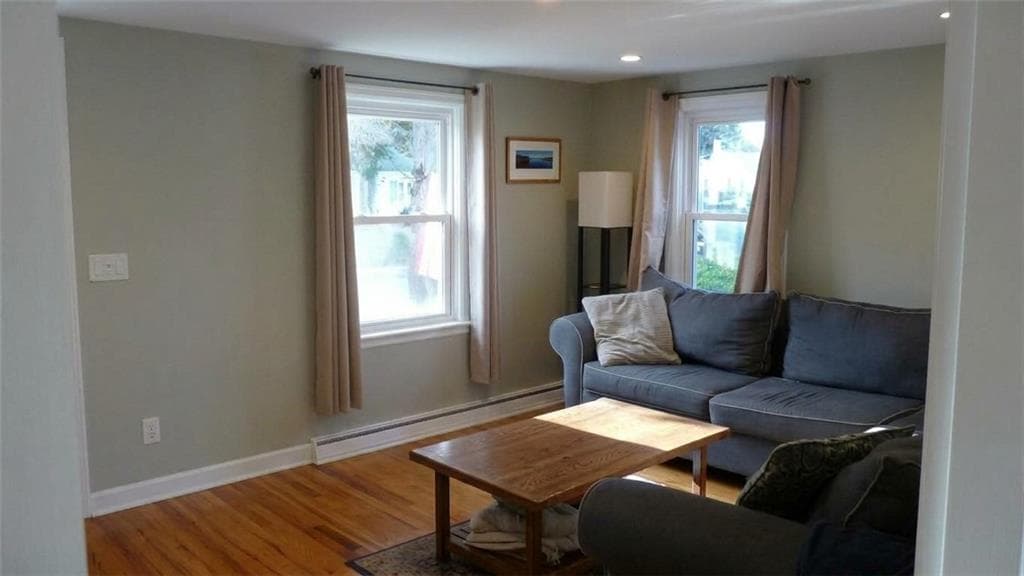 Single Family Residence at 34 Union Avenue, Warwick, photo 7 of 14