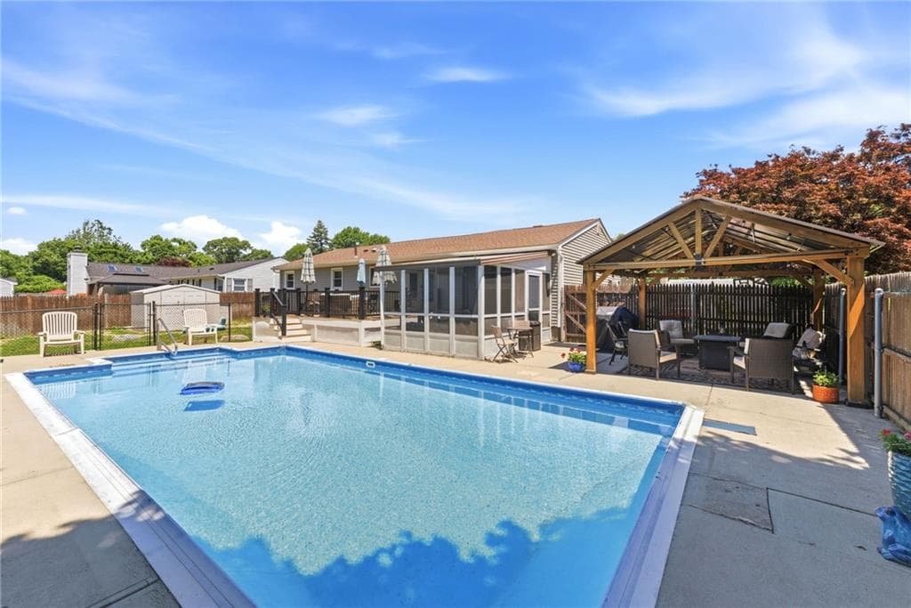 Single Family Residence at 6 Setian Circle, Johnston, photo 27 of 28