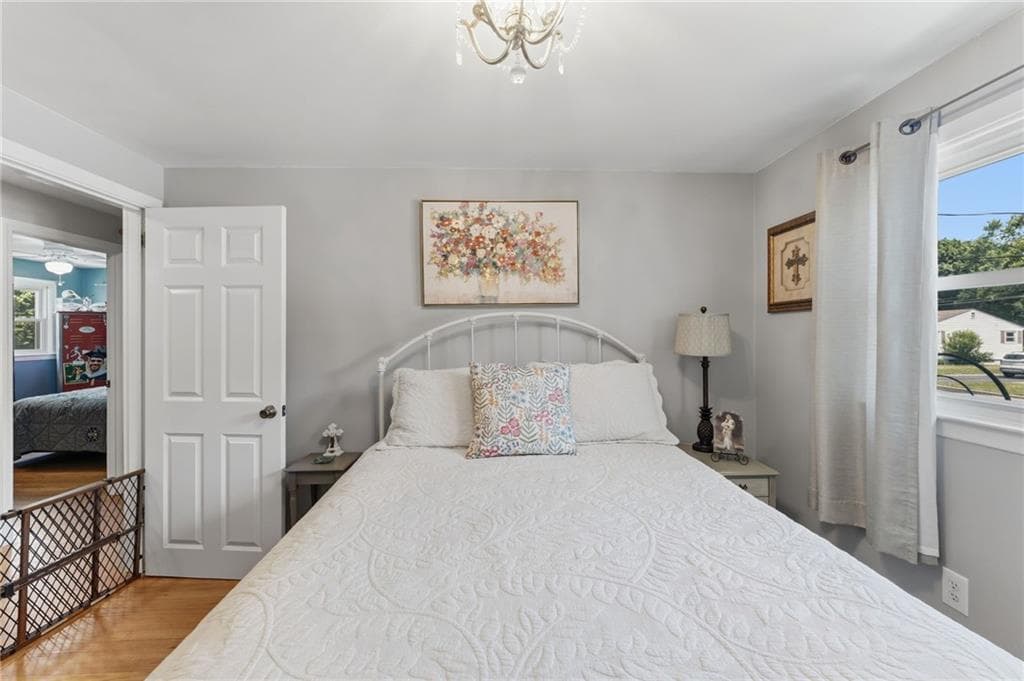 Single Family Residence at 6 Setian Circle, Johnston, photo 14 of 28