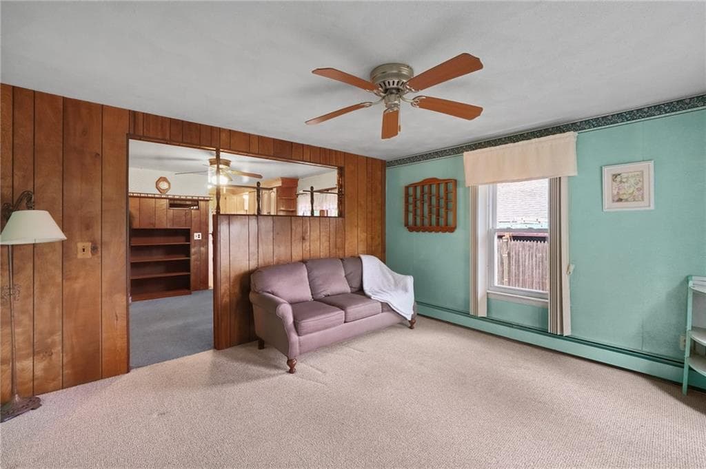 Single Family Residence at 64 Crest Avenue, Warwick, photo 6 of 29